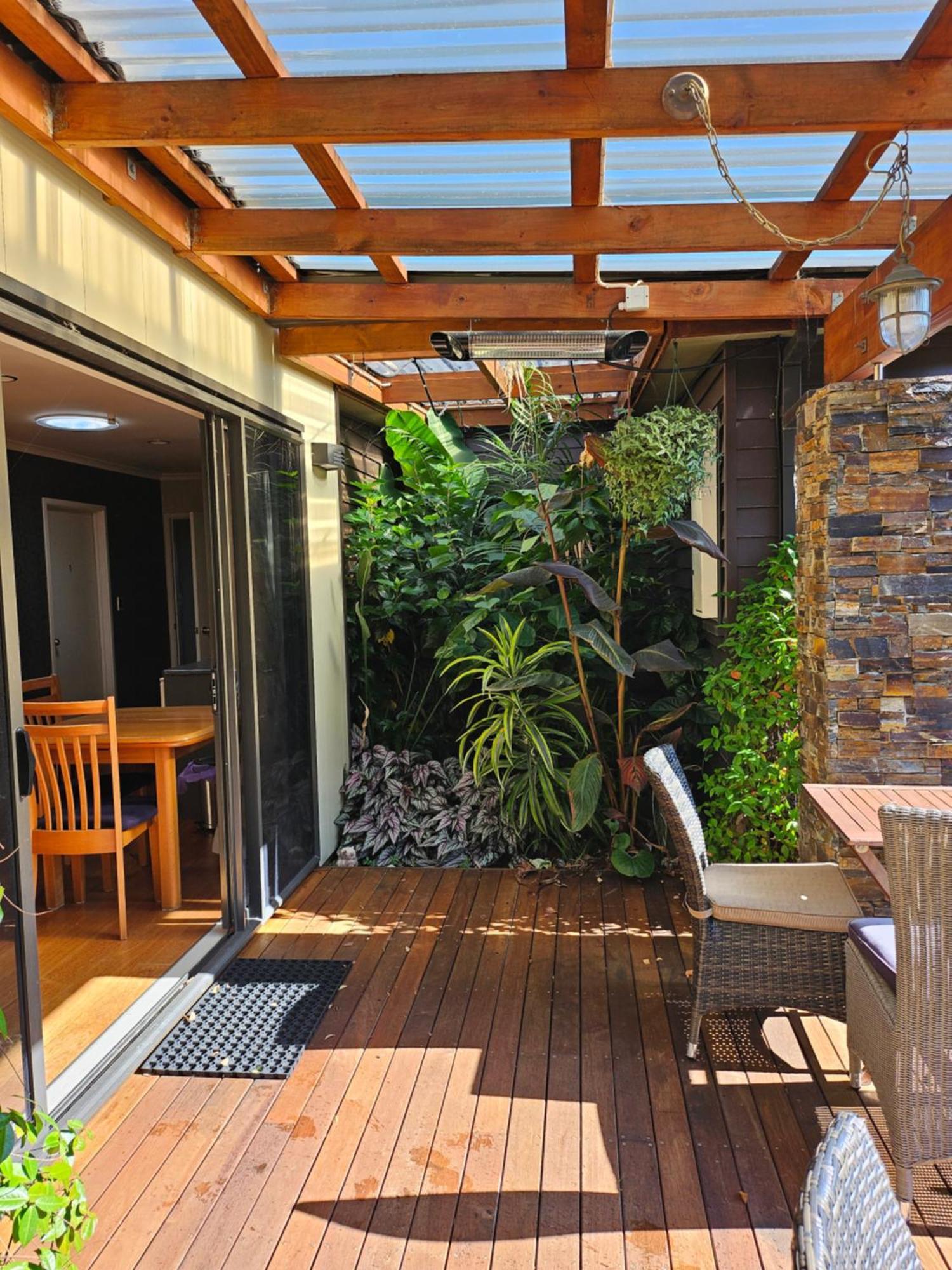 Heta Road B&B นิวพลีมัธ ภายนอก รูปภาพ