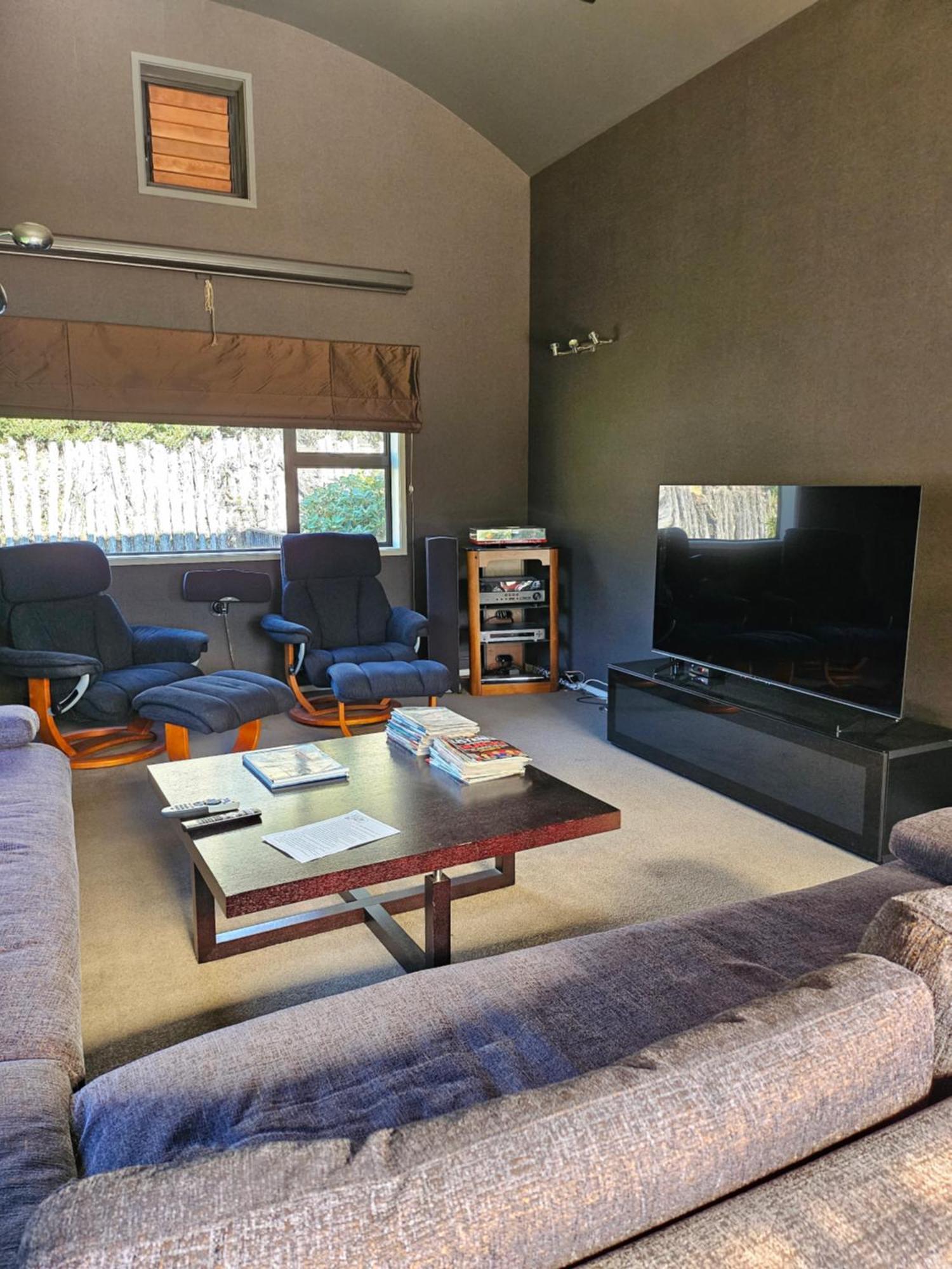 Heta Road B&B นิวพลีมัธ ภายนอก รูปภาพ